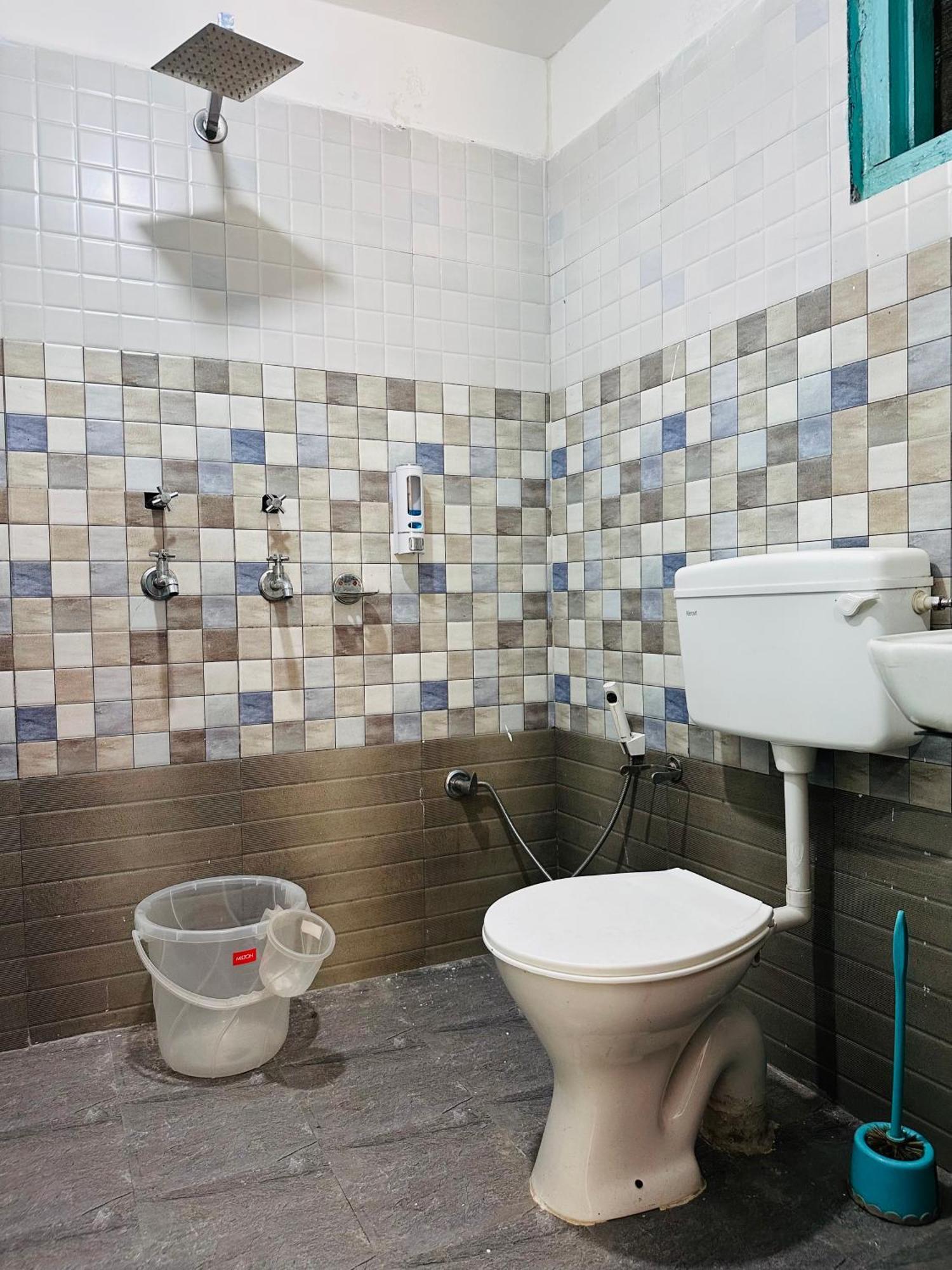 Hostel 360 Degree, Jibhi Экстерьер фото