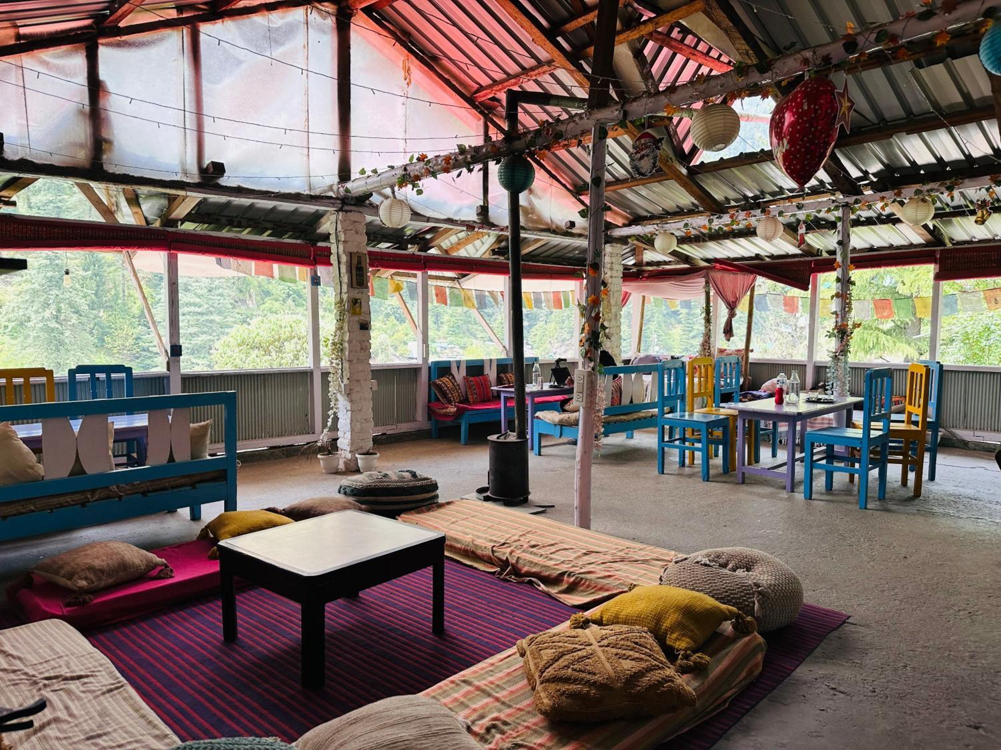 Hostel 360 Degree, Jibhi Экстерьер фото
